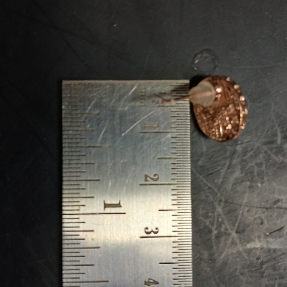 Goldtone aurora borealis pierced earrings - Picture 2 of 3